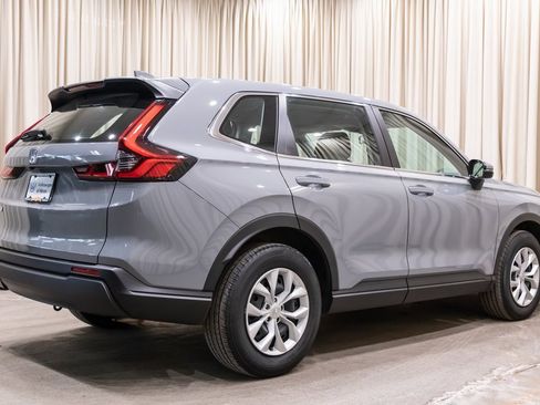 Used 2024 Honda CR-V LX image 6