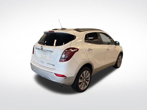 Used 2019 Buick Encore Preferred image 8