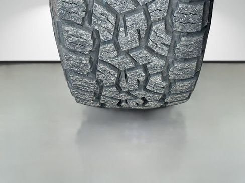 Used 2018 Ford F150 Lariat image 38