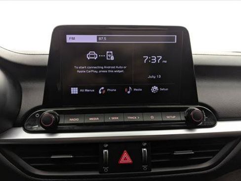 Used 2023 Kia Forte LXS w/ LXS Technology Package FWD image 23