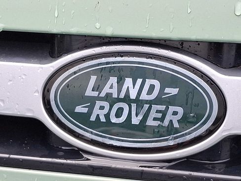 Used 2023 Land Rover Defender 110 75th Limited Edition AWD/4WD image 29