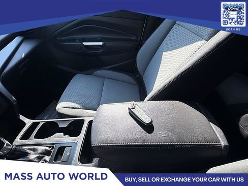 Used 2019 Ford Escape SE AWD/4WD image 18