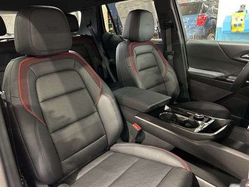 New 2026 Chevrolet Equinox RS w/ Convenience Package III AWD/4WD image 45