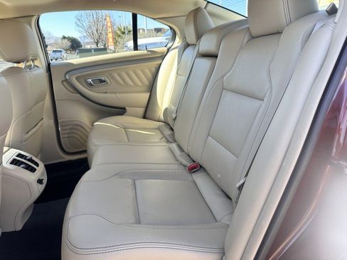 Used 2015 Ford Taurus SEL w/ Equipment Group 201A image 13