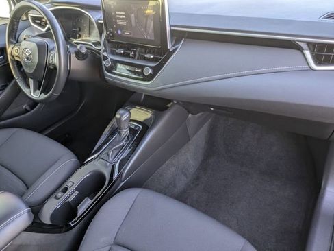 Certified 2024 Toyota Corolla SE image 30