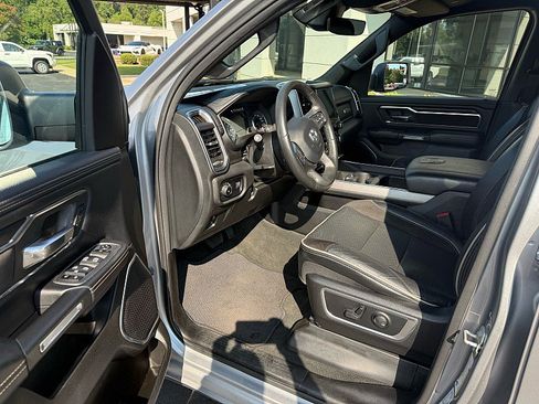Used 2024 RAM 1500 Laramie RWD image 9