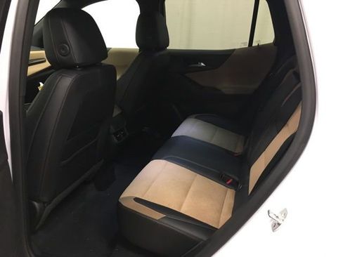 New 2026 Chevrolet Equinox ACTIV w/ Convenience Package III image 19