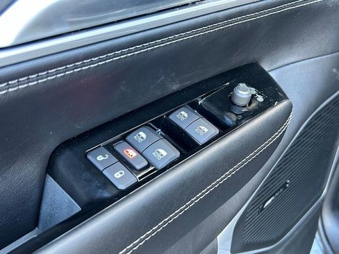 New 2026 Jeep Grand Wagoneer L image 24