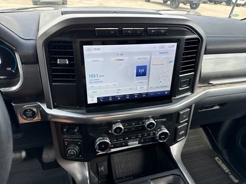 Used 2022 Ford F150 Lariat w/ Equipment Group 502A High AWD/4WD image 20