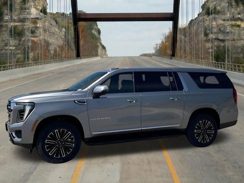 New 2026 GMC Yukon XL Elevation w/ Elevation Premium Package AWD/4WD image 4