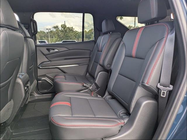 New 2027 Chevrolet Traverse RS w/ LPO, Floor Liner Package FWD image 17