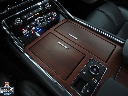 Used 2022 Lincoln Navigator Reserve AWD/4WD image 18