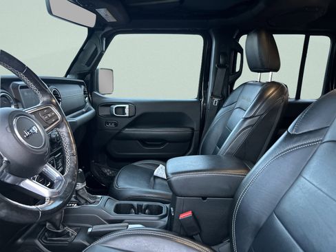 Used 2022 Jeep Wrangler Unlimited Sahara w/ LED Lighting Group image 21