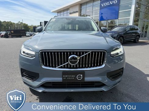Used 2020 Volvo XC90 T5 Momentum image 3