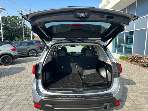 Used 2021 Subaru Forester Limited AWD/4WD image 29