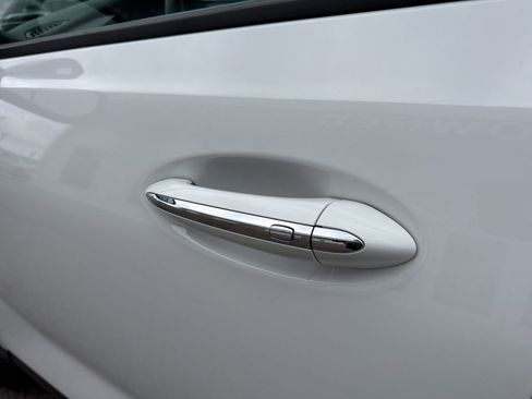 Used 2020 Buick Encore GX Essence FWD image 10