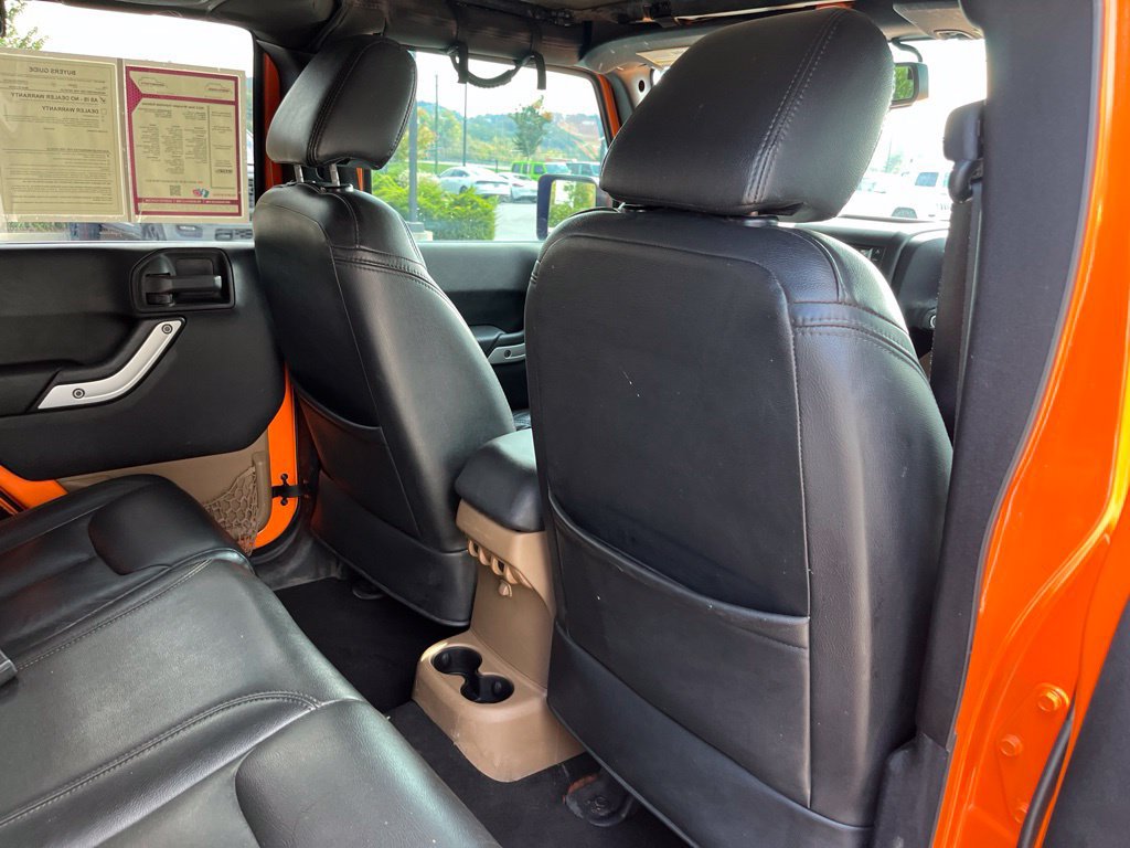 Used 2013 Jeep Wrangler Unlimited Rubicon w/ Connectivity Group AWD/4WD image 22