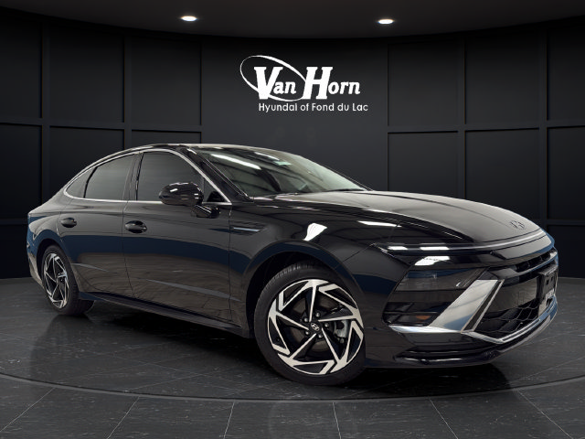 Used 2025 Hyundai Sonata SEL FWD image 1