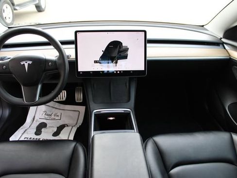 Used 2022 Tesla Model 3 Performance image 27