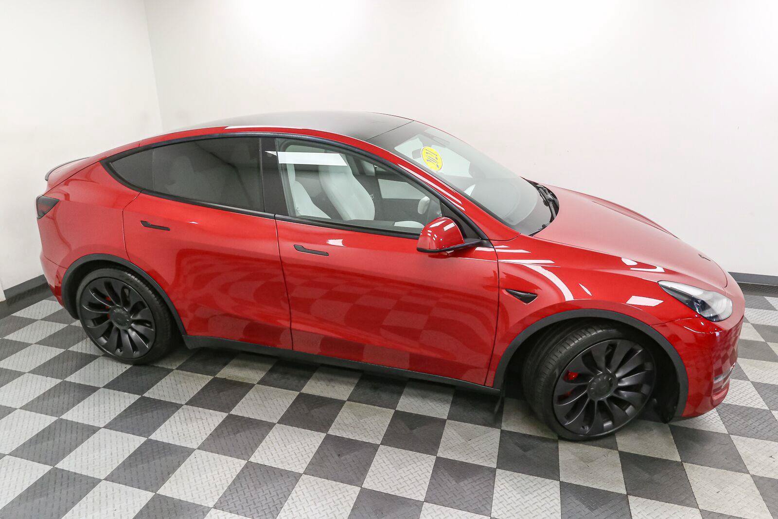 Used 2021 Tesla Model Y Performance AWD/4WD image 5