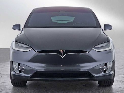 Used 2019 Tesla Model X Long Range image 8