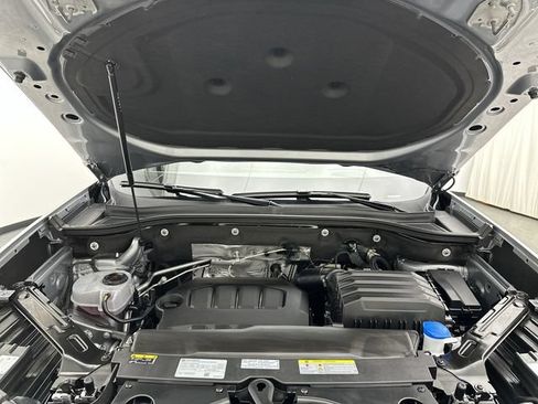 Certified 2026 Volkswagen Atlas Cross Sport SEL R-Line AWD/4WD image 27