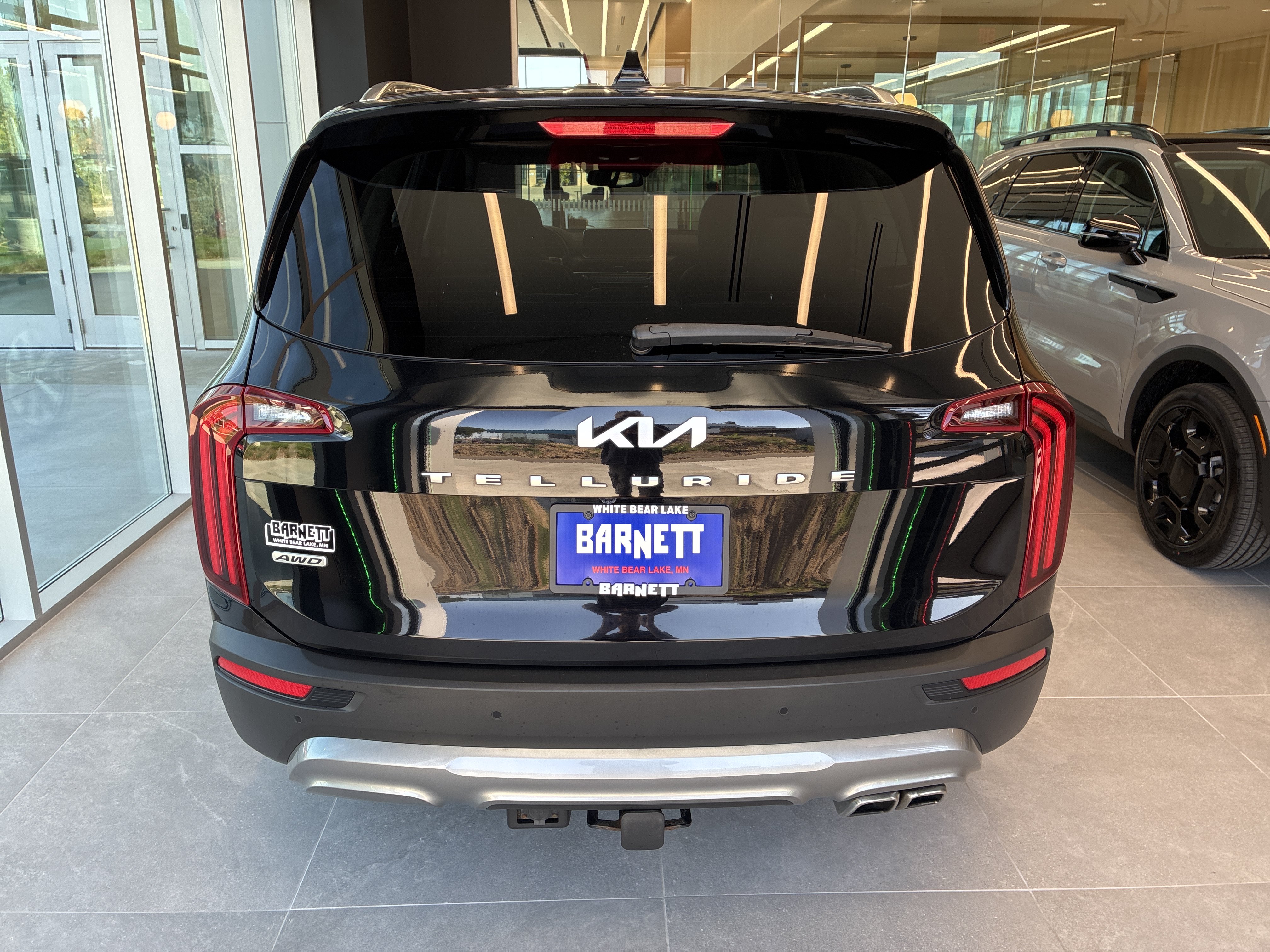 Certified 2022 Kia Telluride EX w/ EX Premium Package AWD/4WD image 7
