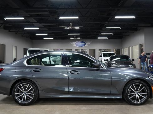 Used 2020 BMW 330i xDrive Sedan w/ Driving Assistance Package AWD/4WD image 6