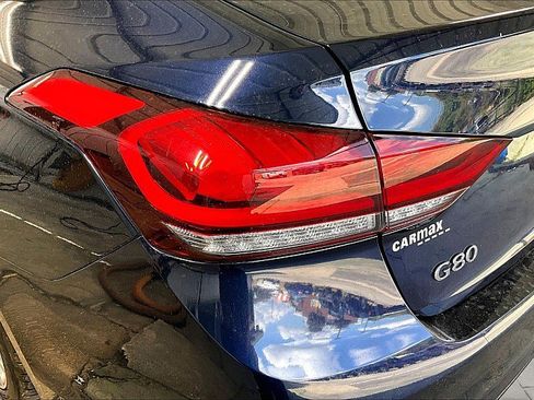 Used 2020 Genesis G80 3.8 RWD image 25