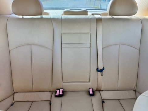 Used 2008 Mercedes-Benz E 350 Luxury image 14