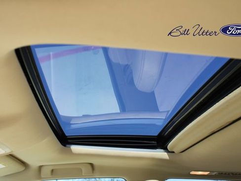 Used 2018 Toyota Highlander XLE image 17