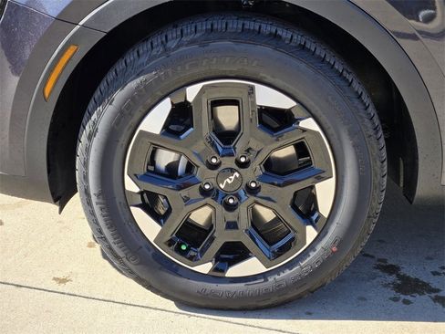 New 2026 Kia Sorento S w/ S Panoramic Sunroof Package image 16