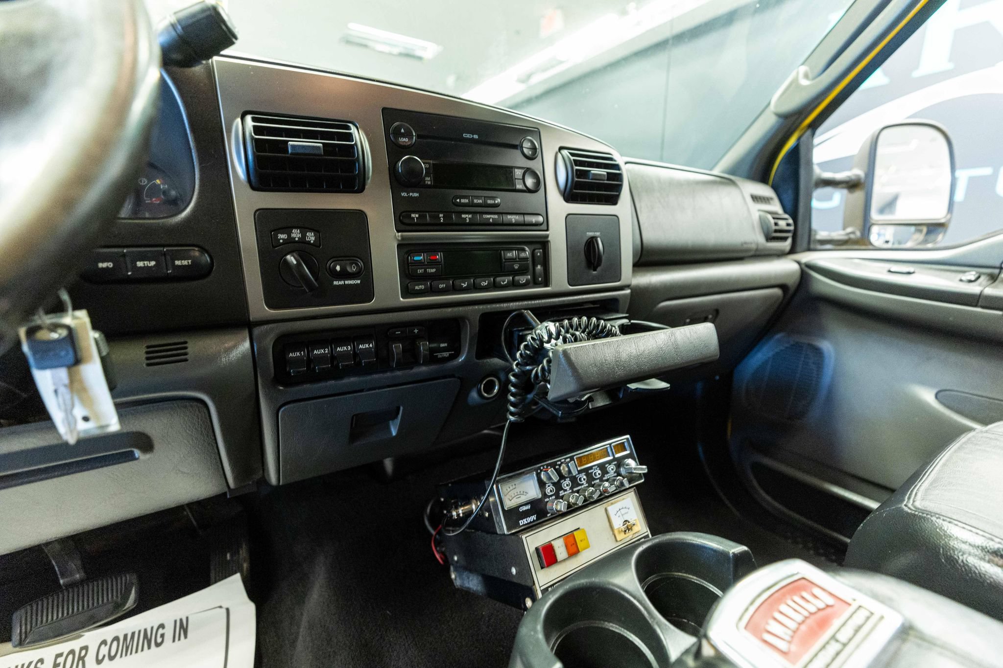 Used 2006 Ford F350 Lariat AWD/4WD image 12