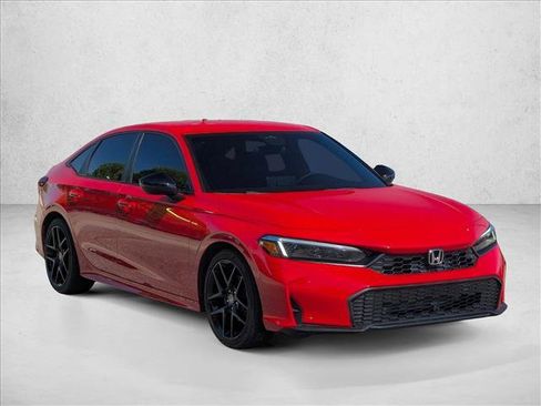 Used 2025 Honda Civic Sport image 3