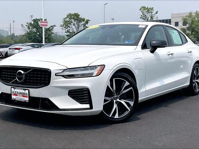 Used 2021 Volvo S60 T8 R-Design Expression