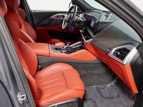 Used 2023 BMW XM w/ M Driver's Package image 36