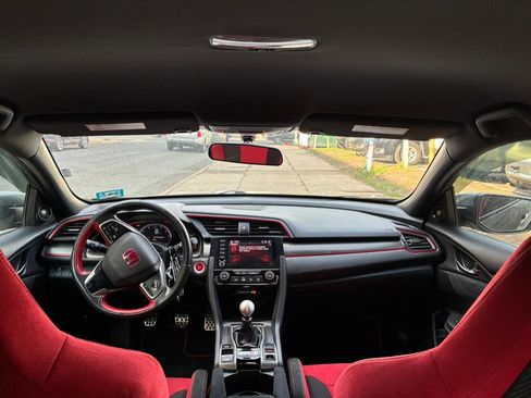 Used 2019 Honda Civic Type R image 12