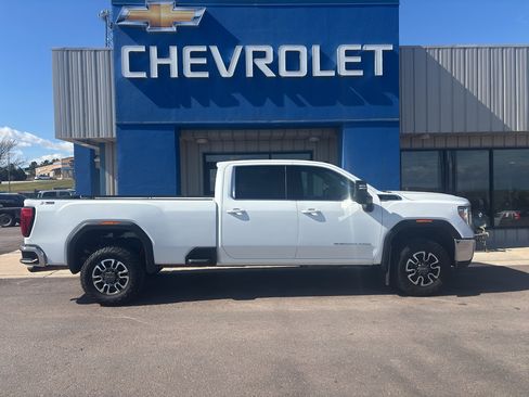 Used 2023 GMC Sierra 3500 SLE w/ SLE Convenience Package image 5