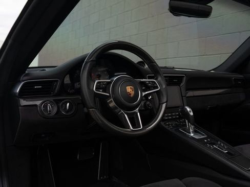Certified 2018 Porsche 911 Targa 4 GTS AWD/4WD image 4