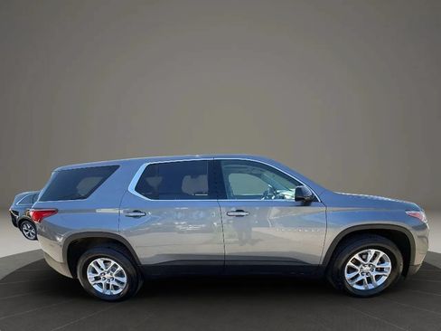 Used 2021 Chevrolet Traverse LS w/ LPO, Floor Liner Package AWD/4WD image 4