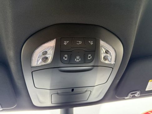 New 2026 Chrysler Pacifica Select w/ S Appearance Package image 27