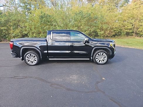 Used 2022 GMC Sierra 1500 Denali w/ Denali Reserve Package image 8