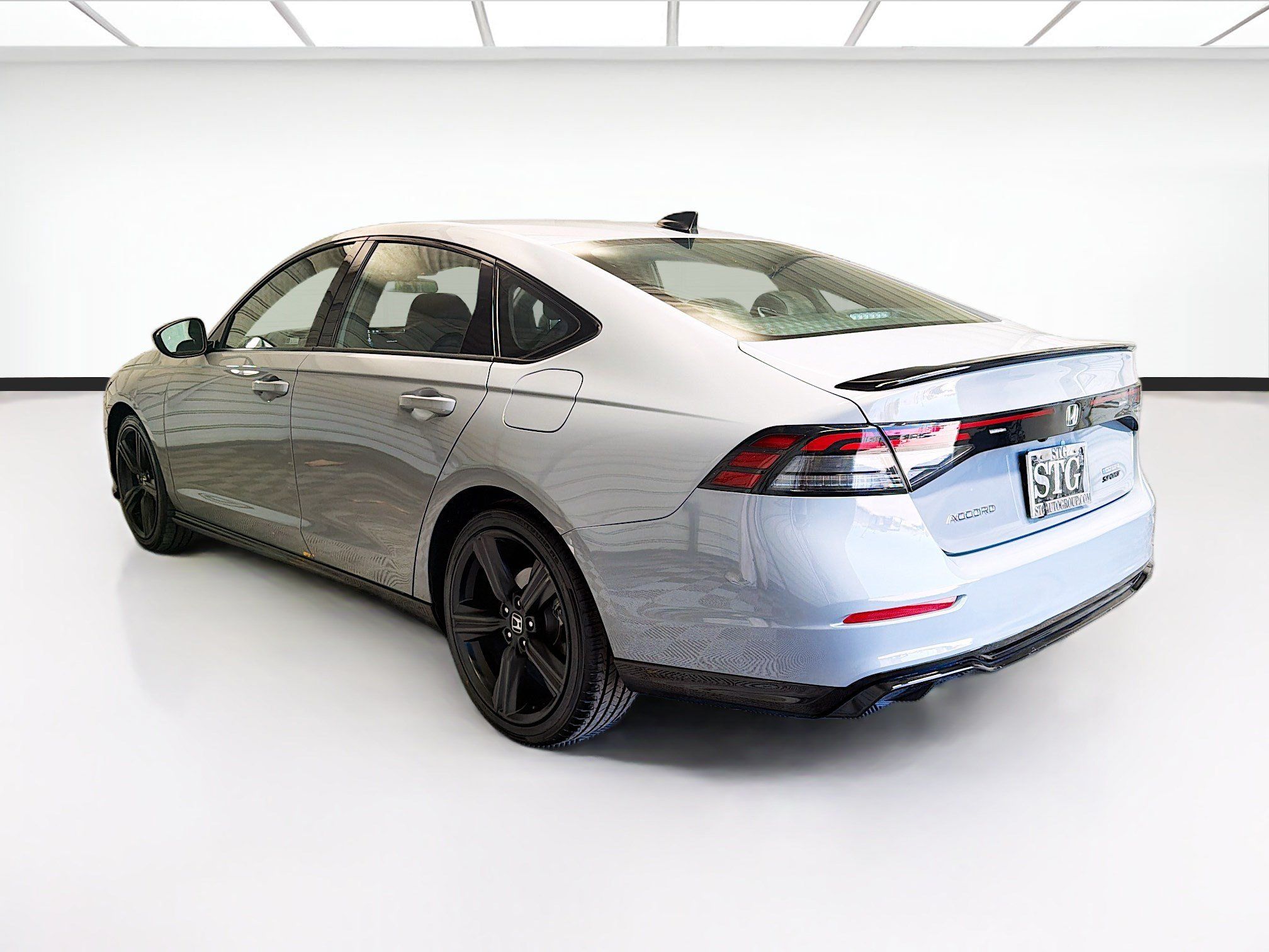Used 2024 Honda Accord Sport image 6