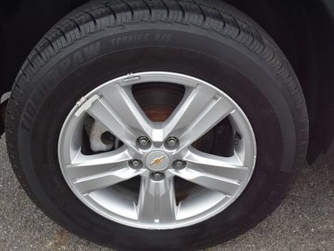 Used 2019 Chevrolet Trax LT w/ LT Convenience Package AWD/4WD image 41