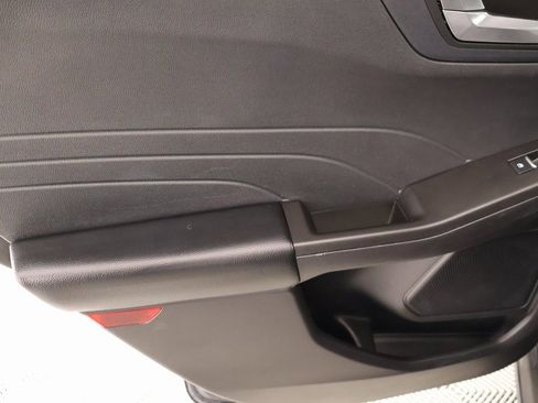 Used 2021 Ford Escape SE image 15