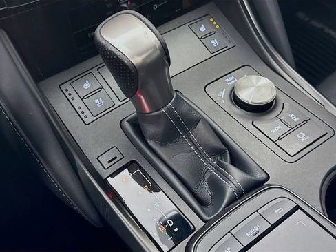 Used 2021 Lexus IS 350 F Sport image 15