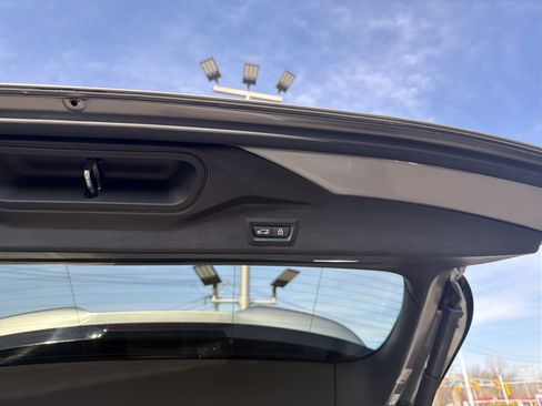 Used 2021 BMW X5 M w/ Competition Package image 25