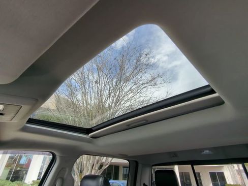 Used 2013 RAM 1500 Sport w/ Sport Premium Group image 22