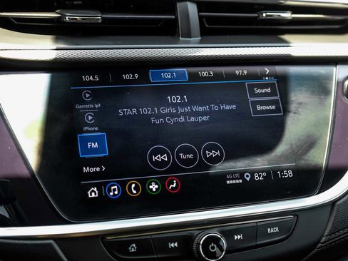 Used 2022 Buick Encore GX Select w/ Sport Touring Package FWD image 28