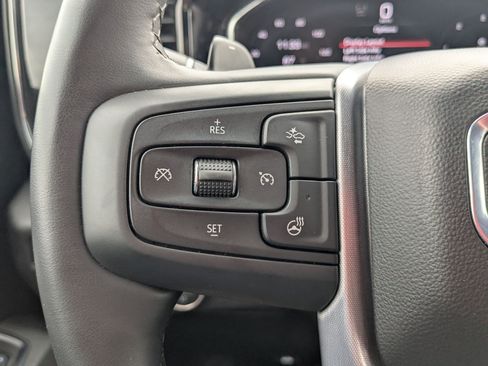 Used 2025 GMC Sierra 1500 SLT w/ SLT Premium Plus Package AWD/4WD image 19